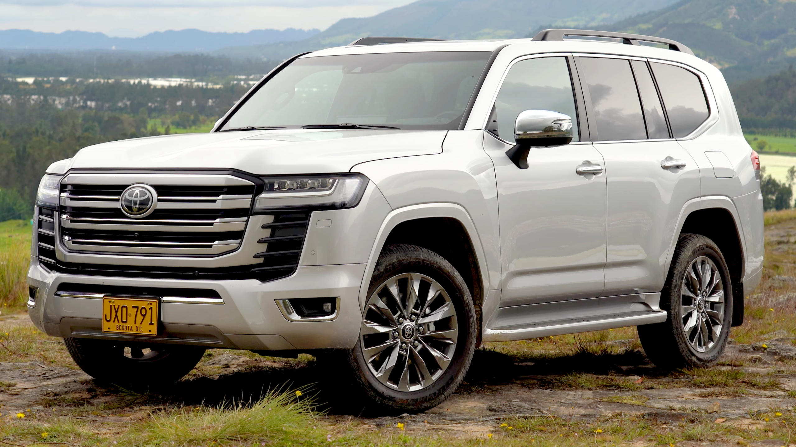 Toyota Land Cruiser SUV — private transfer vehicle